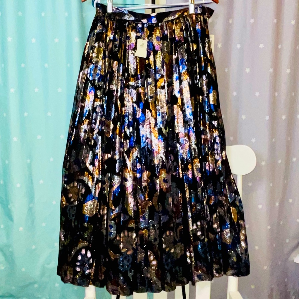Formal metallic pleated floral multi colored maxi skirt Evan Picone size 12 NWT